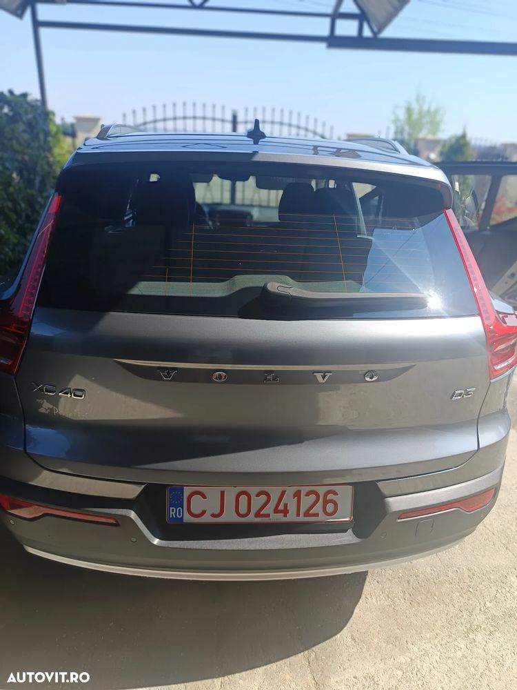 Volvo XC 40 - 3