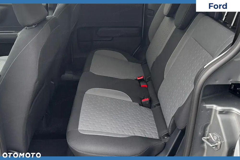 Ford Tourneo Courier - 11