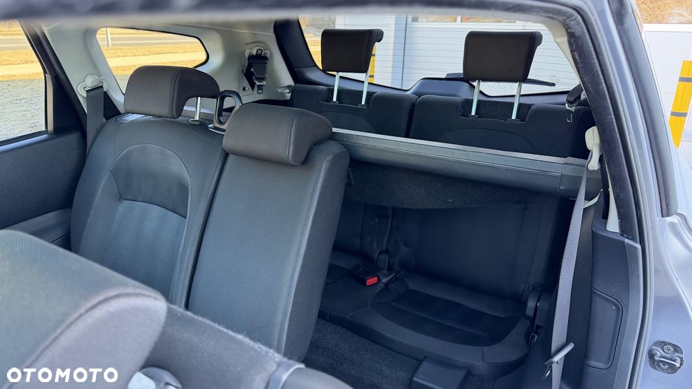 Nissan Qashqai+2 2.0 dCi DPF 4x4 acenta - 19