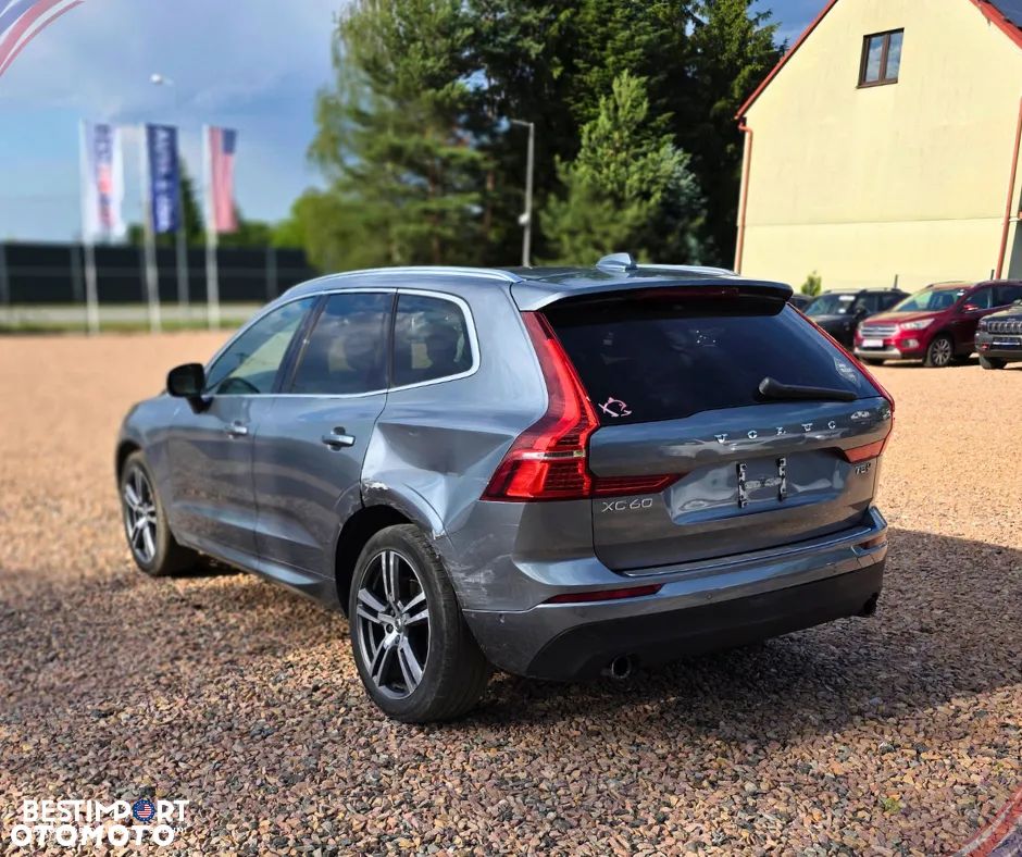 Volvo XC 60 T5 Momentum - 5