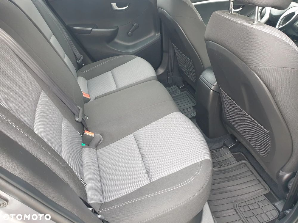 Hyundai i30 - 15