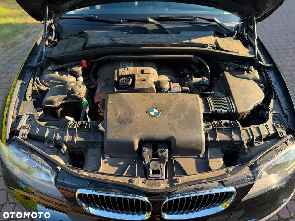 BMW Seria 1 118i - 3