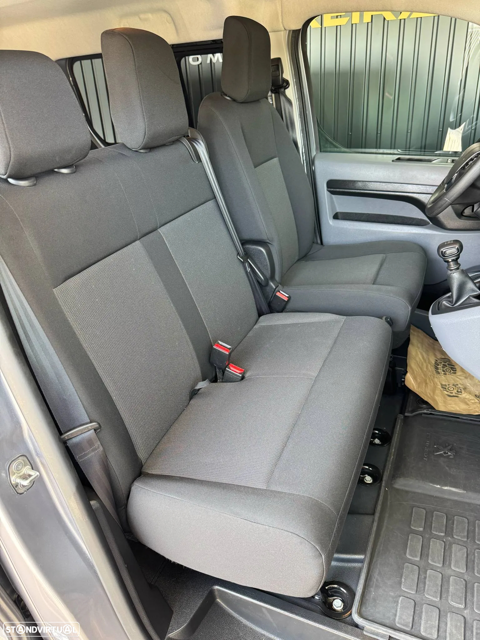 Peugeot Expert 1.5 BlueHDi L2H1 Semi-Vidrado - 18