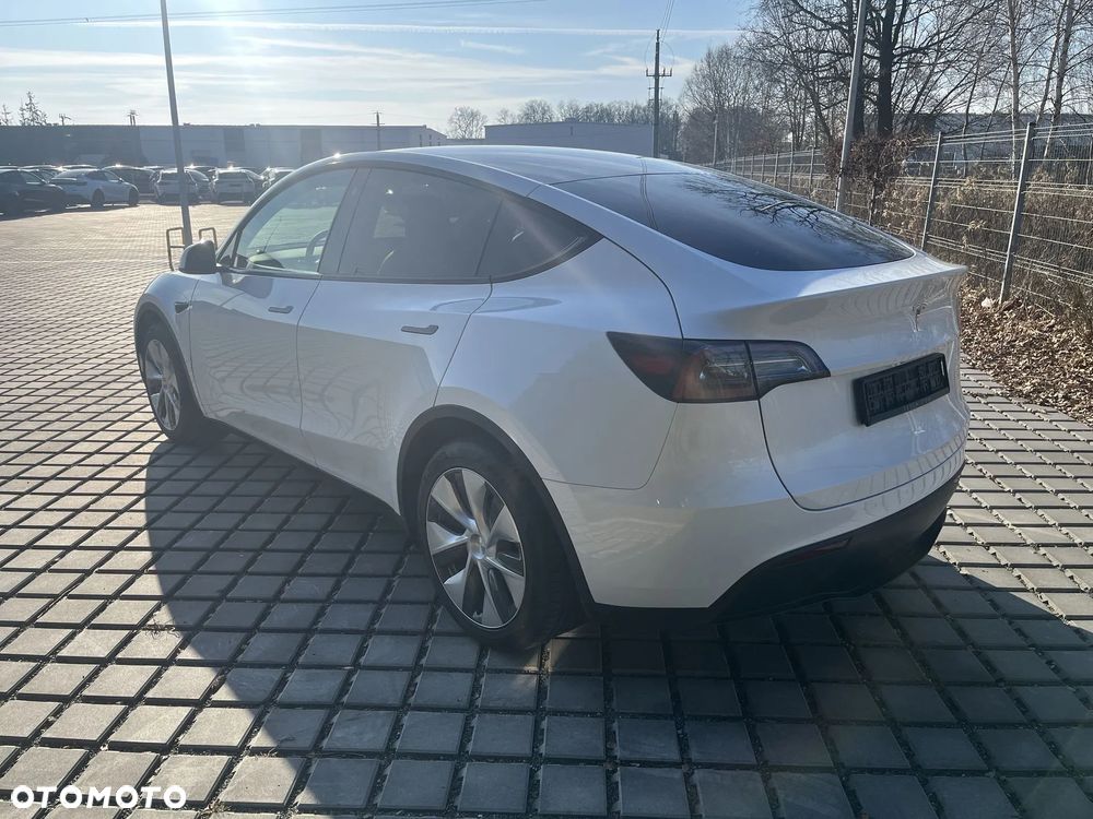 Tesla Model 3 Long Range RWD - 5