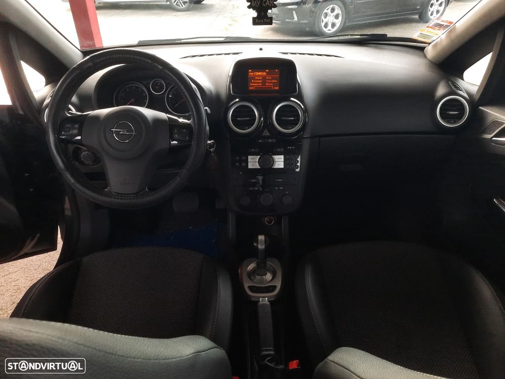 Opel Corsa 1.2 Cosmo Easytronic - 15