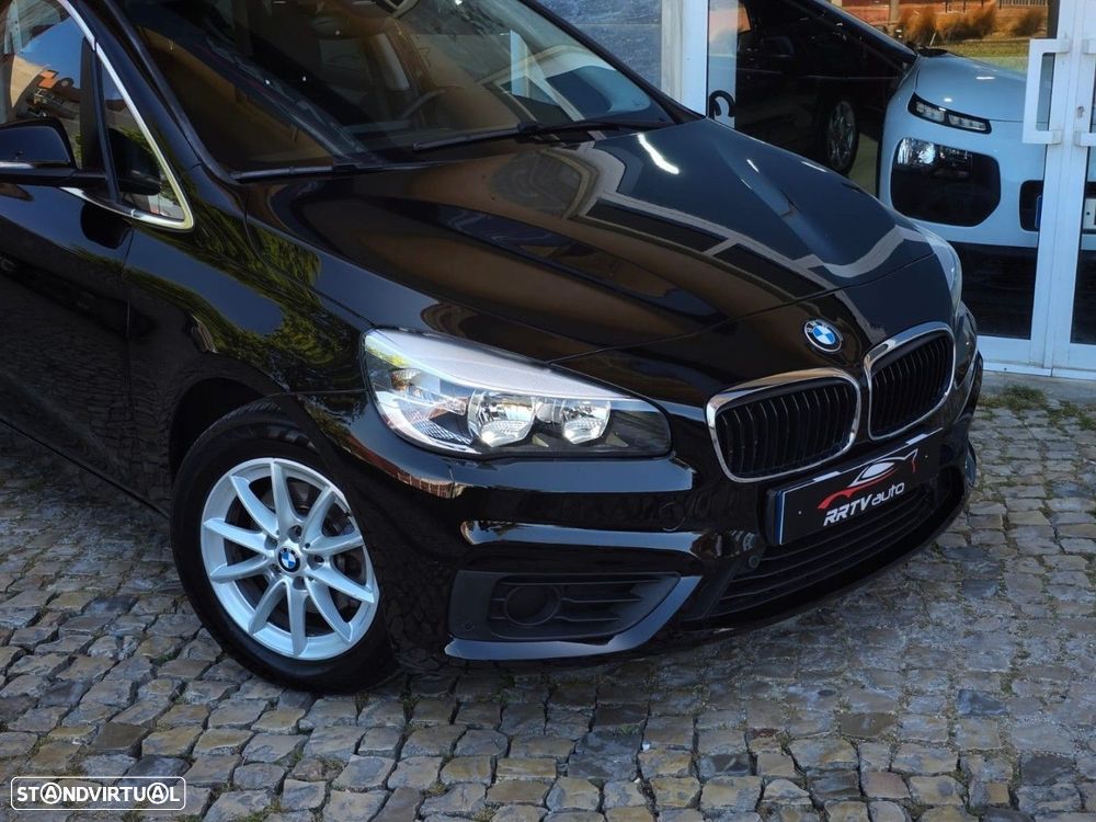 BMW 216 Active Tourer d - 12