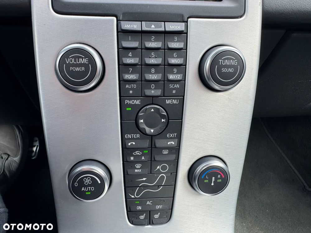 Volvo C70 D4 Summum - 24