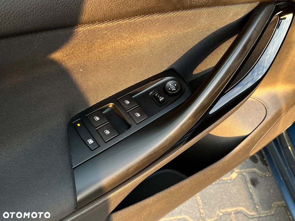 Opel Astra 1.4 T GPF Dynamic S&S - 17