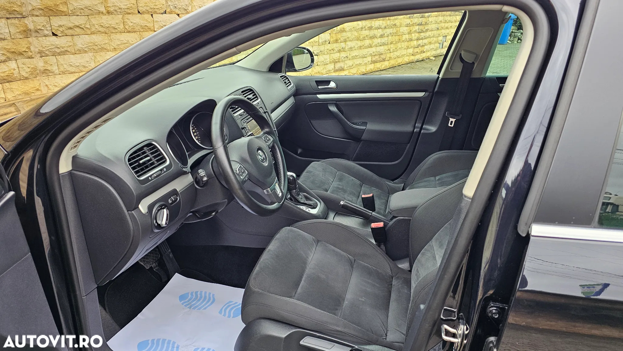 Volkswagen Golf 1.4 TSI DSG Highline - 16