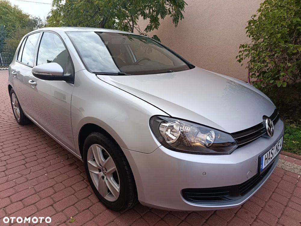 Volkswagen Golf - 11