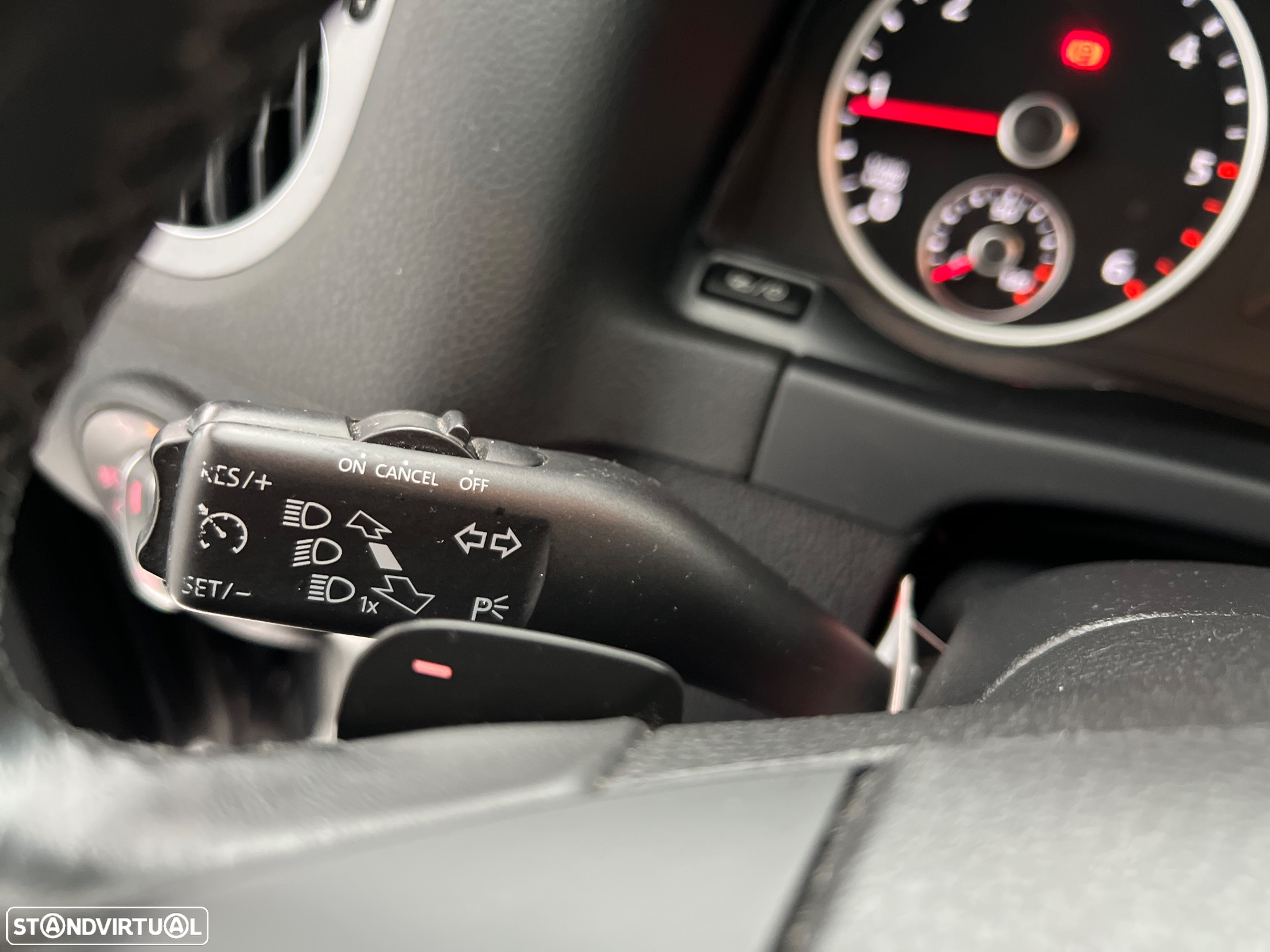 VW Tiguan 2.0 TDI DPF 4Motion DSG Sport & Style - 22