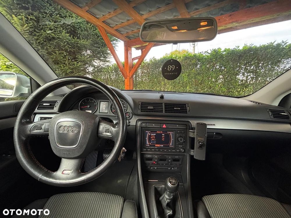 Audi A4 Avant 1.8T Quattro - 13