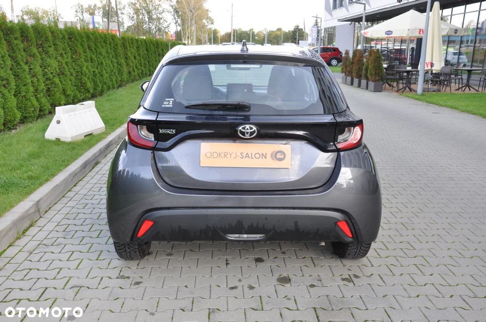Toyota Yaris 1.5 Comfort - 6