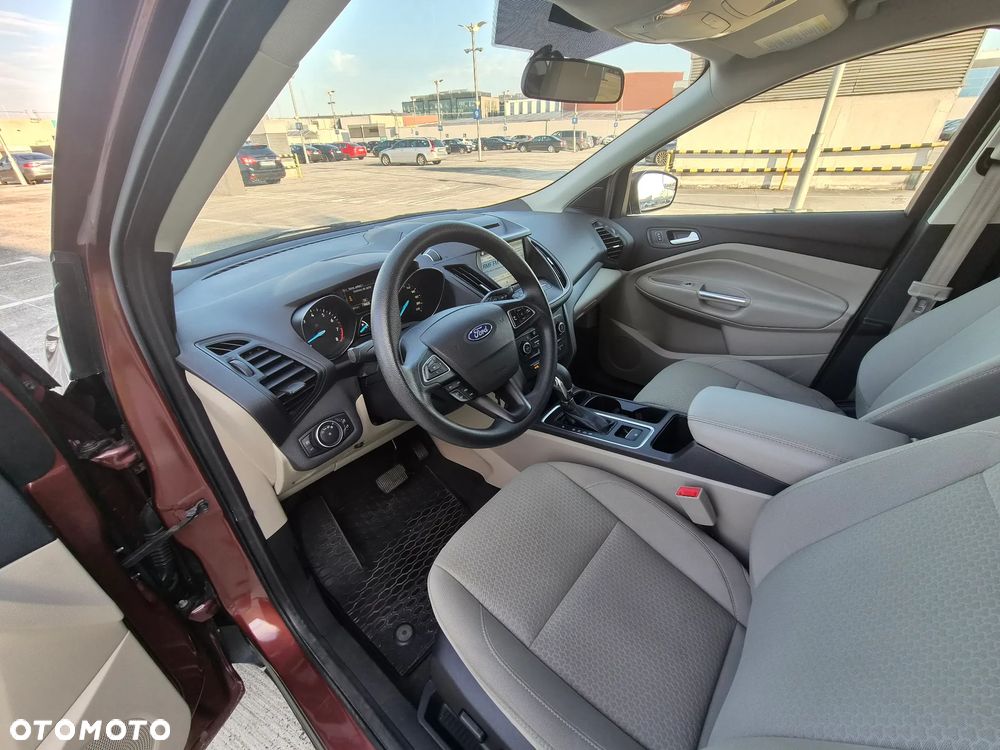 Ford Kuga - 19