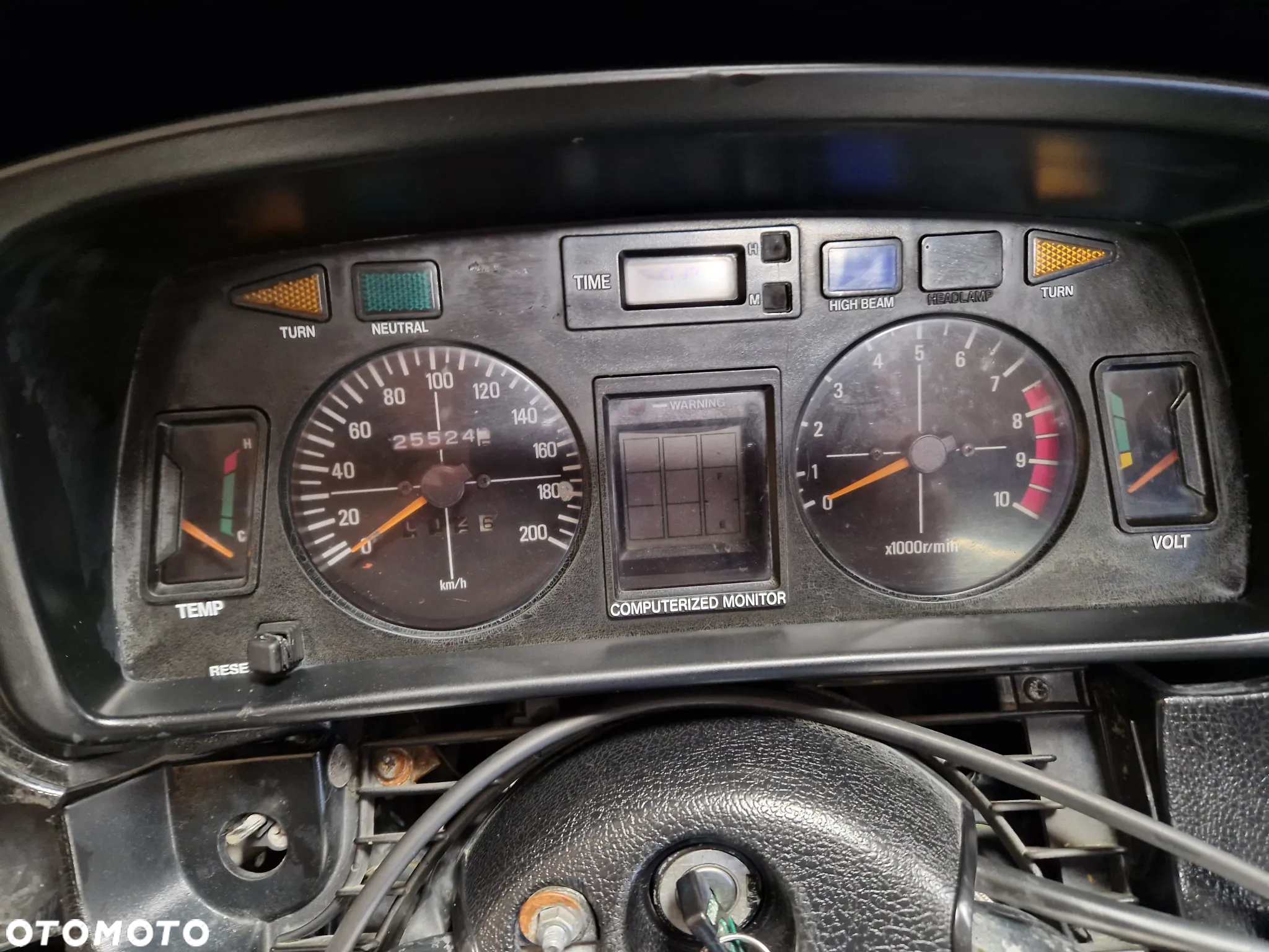 Yamaha XVZ - 17
