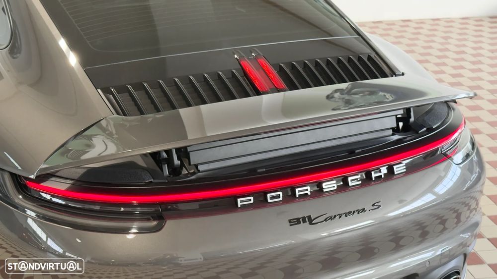 Porsche 911 (992) Carrera S PDK - 11