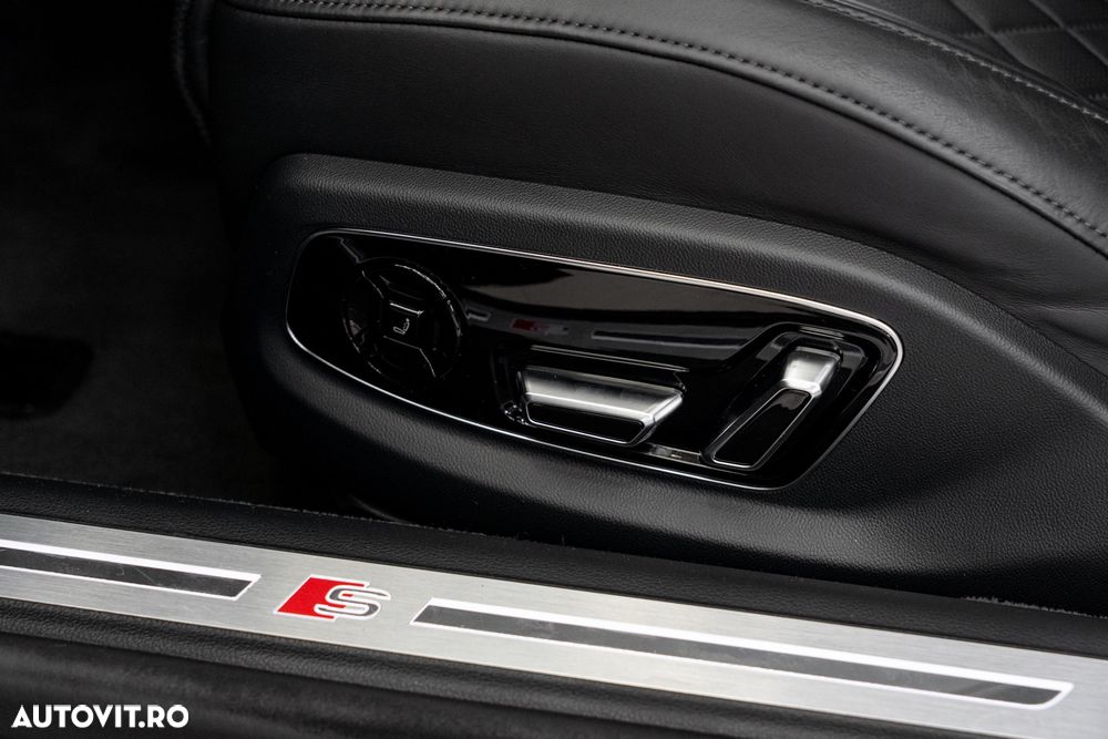 Audi S8 PI quattro Tiptronic MHEV - 15