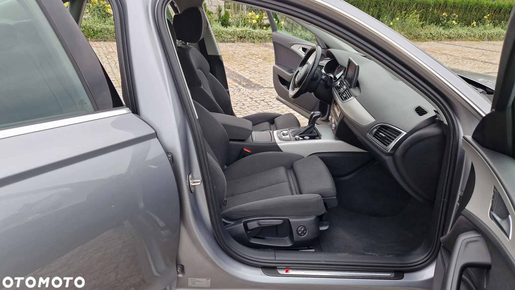Audi A6 2.0 TDI ultra S tronic - 33
