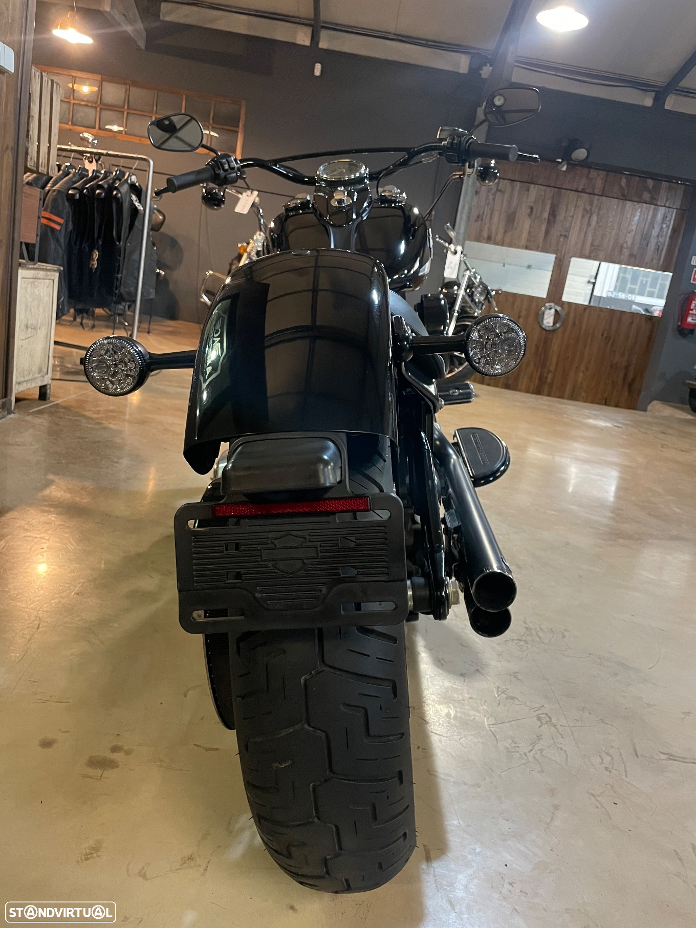 Harley-Davidson FL Softail Slim - 13