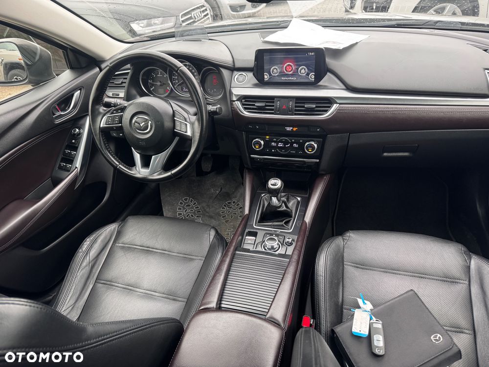 Mazda 6 SKYACTIV-D 175 i-ELOOP Sports-Line - 38