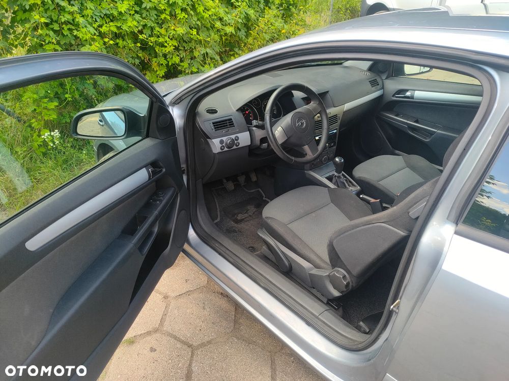 Opel Astra 1.4 Enjoy - 10