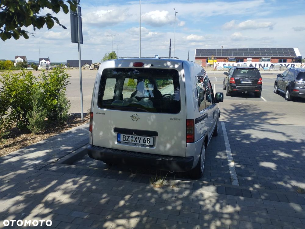 Opel Combo Tour Edition - 11
