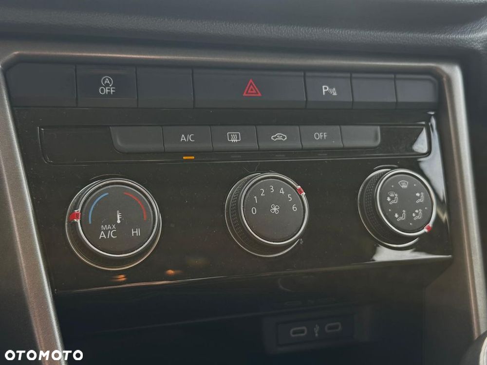 Volkswagen T-Roc 1.5 TSI GPF ACT Advance - 14