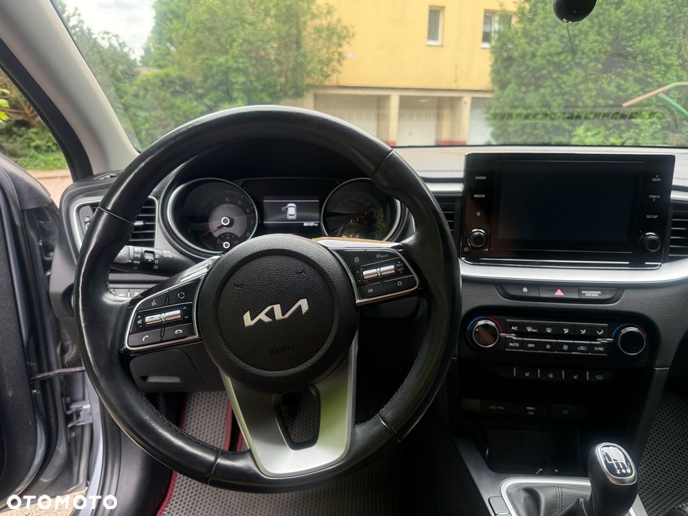 Kia XCeed 1.5 T-GDI M - 7