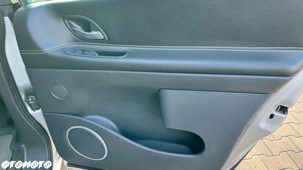 Renault Grand Espace 2.0 dCi 150 FAP Celsium - 9