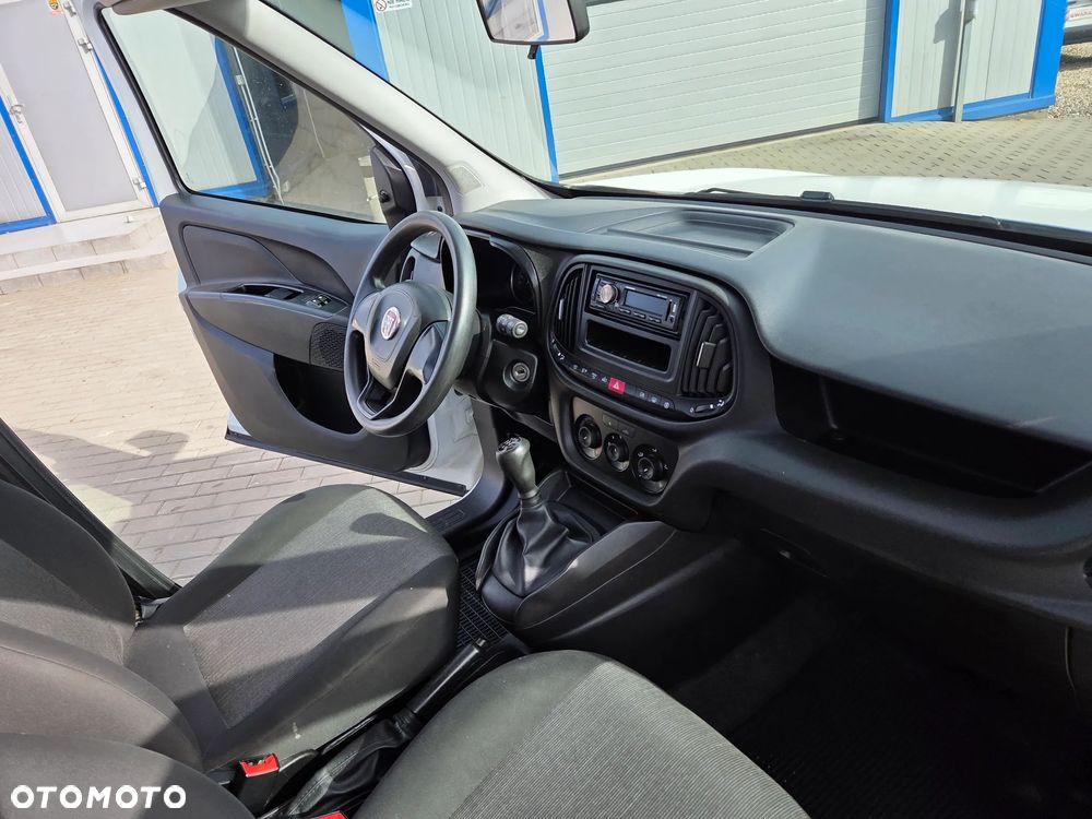 Fiat Doblo Kombi Active - 23