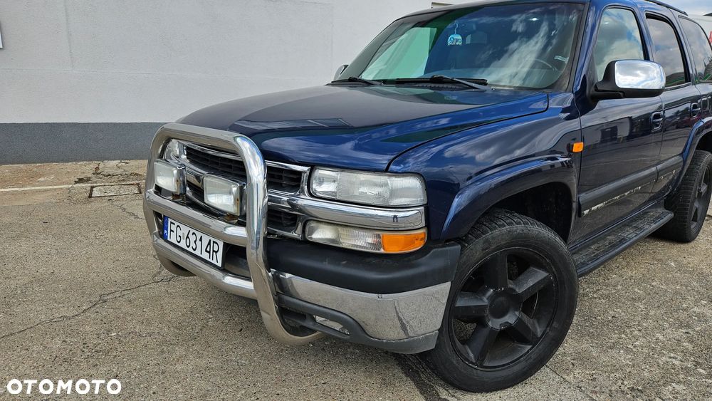 Chevrolet Tahoe - 2