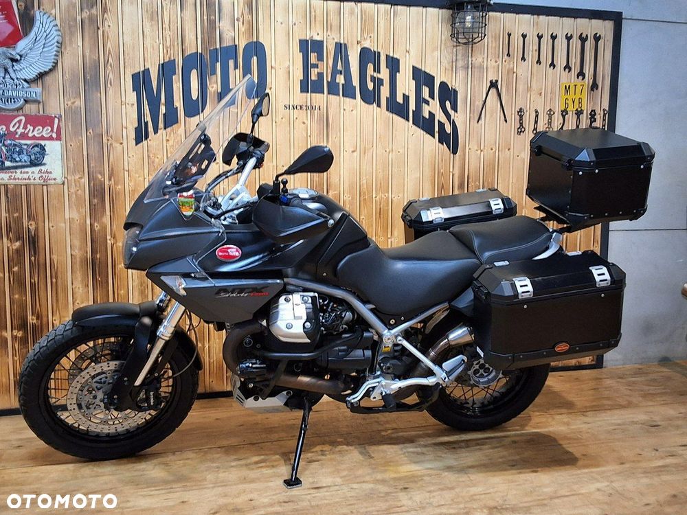 Moto Guzzi Stelvio - 2