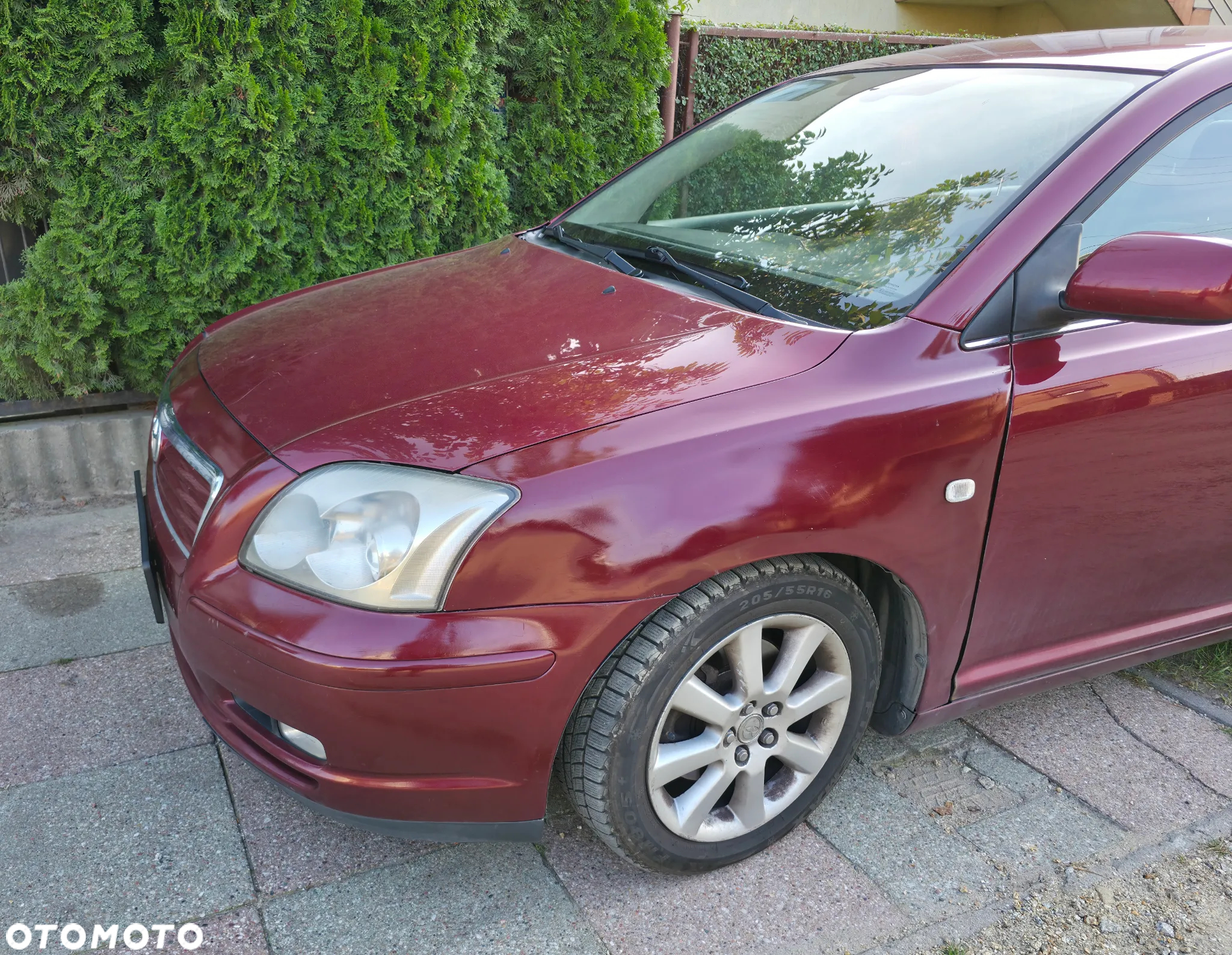 Toyota Avensis - 2