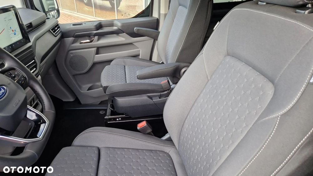 Ford Transit Custom Kombi 320 L2H1 AWD Limited M1 - 20