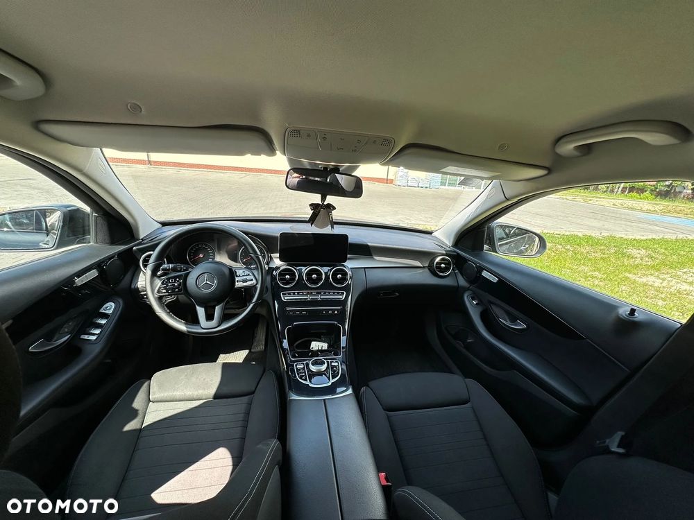 Mercedes-Benz Klasa C 220 d 4MATIC 9G-TRONIC - 14