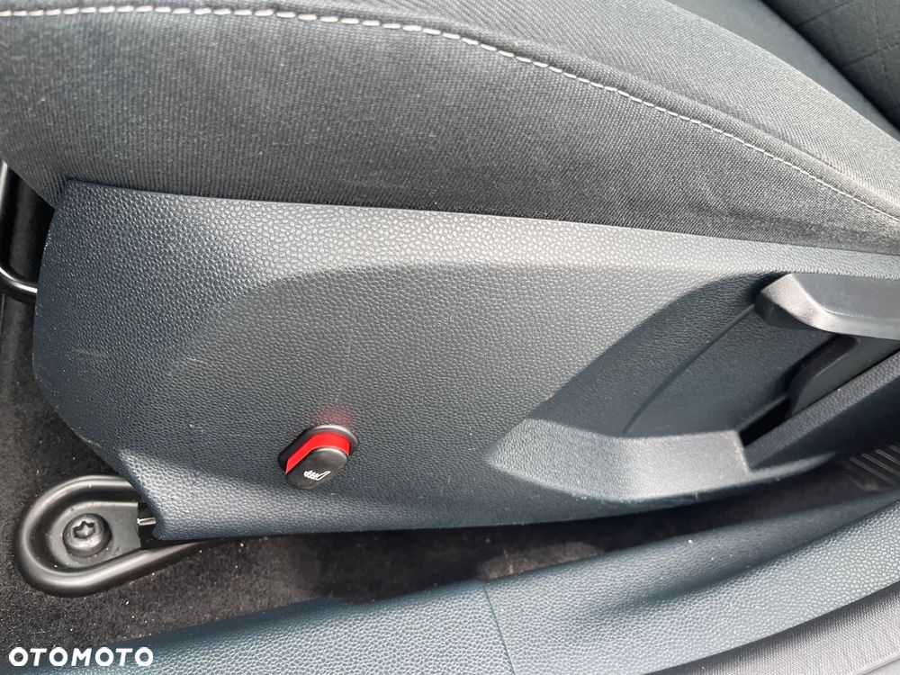 Ford Fiesta 1.25 SYNC Edition - 26