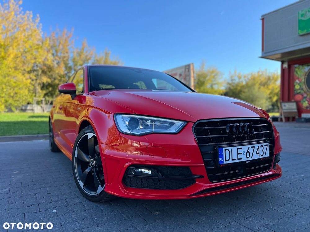 Audi A3 Sportback 2.0 TDI S tronic S line Sportpaket - 2