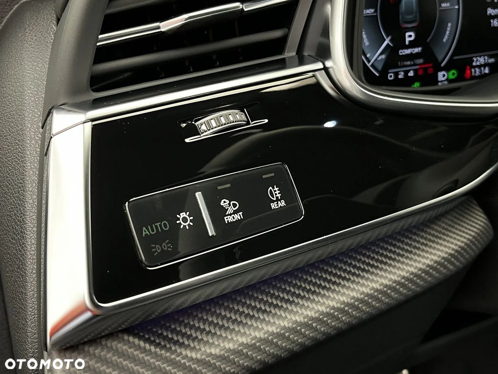 Audi Q8 60 TFSI e PHEV Quattro Tiptronic - 19