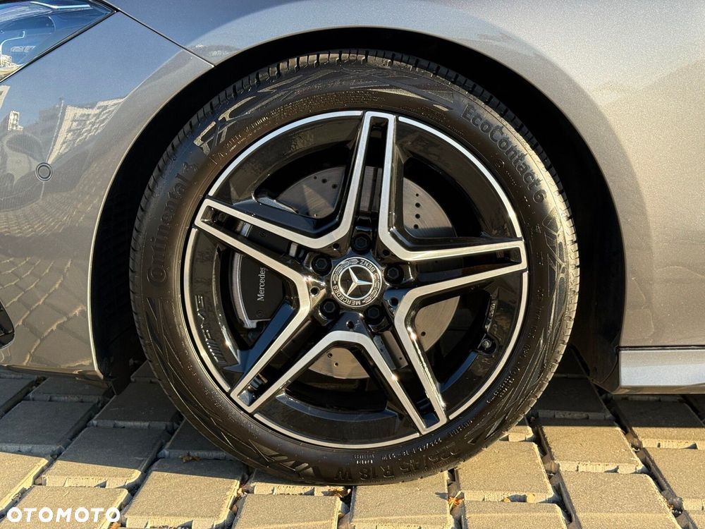Mercedes-Benz CLA 220 mHEV 4-Matic AMG Line 8G-DCT - 12