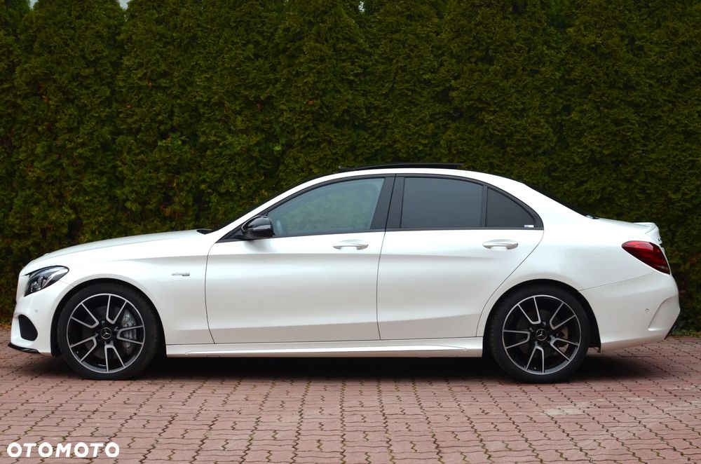 Mercedes-Benz Klasa C AMG 43 4Matic 9G-TRONIC - 3