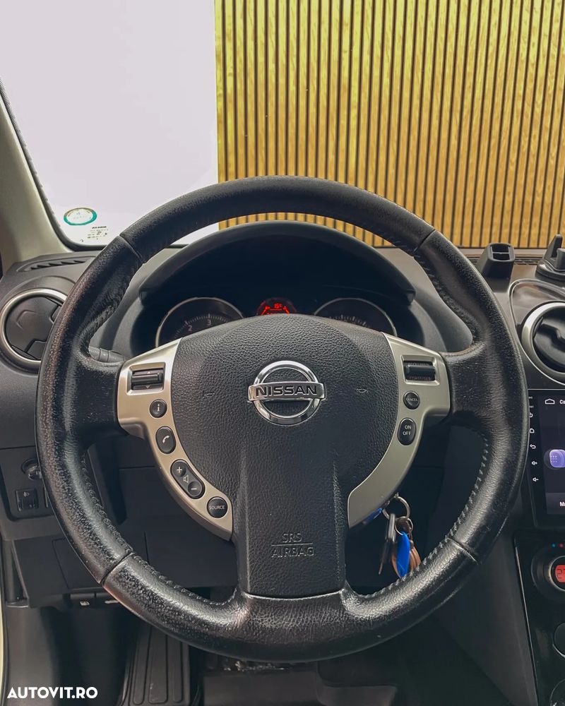 Nissan Qashqai 2.0 DCI Tekna - 9