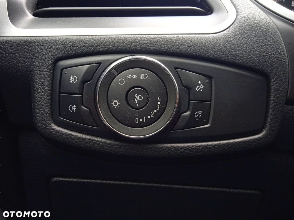 Ford S-Max 2.0 TDCi 4WD Trend PowerShift - 31
