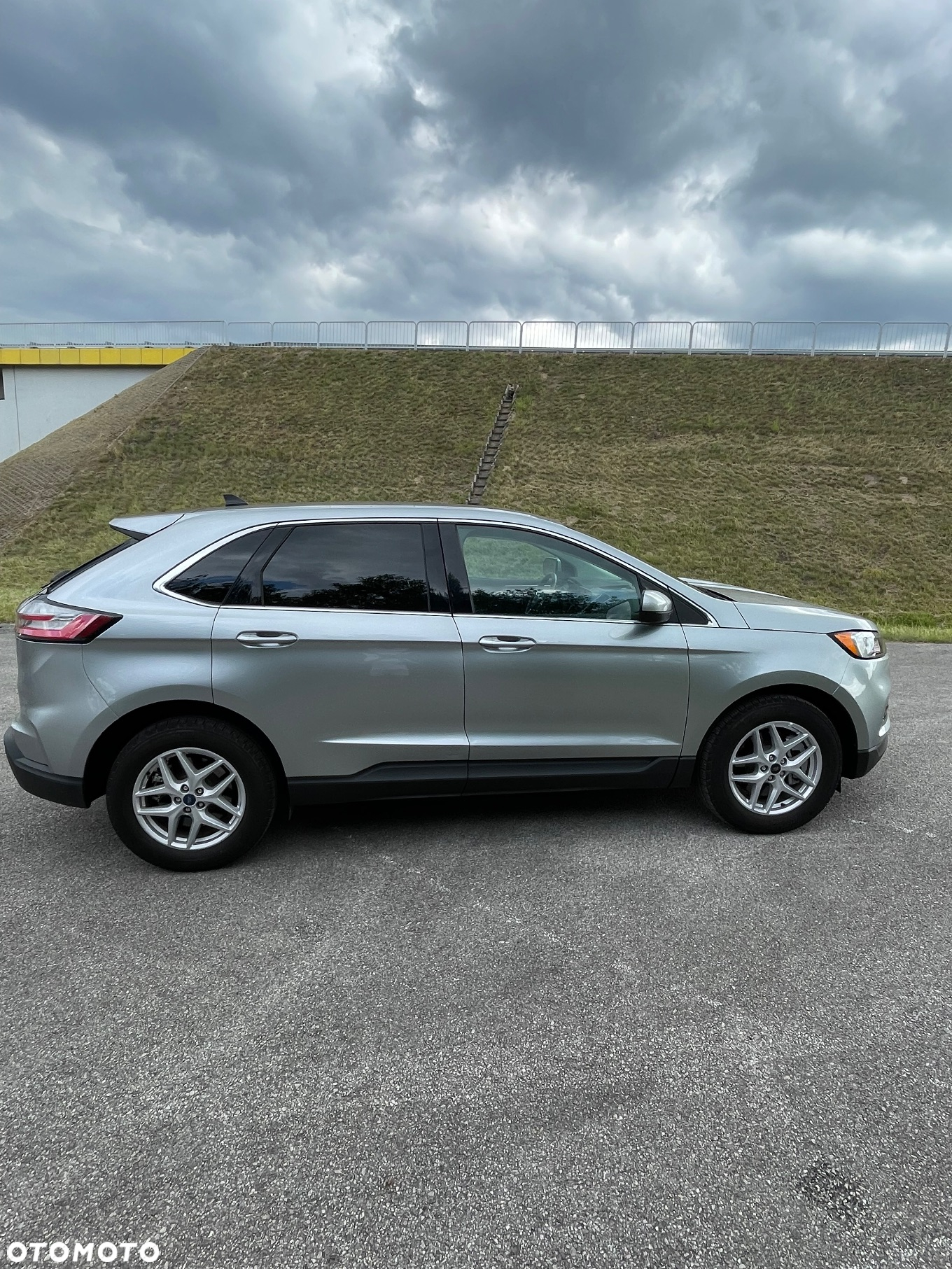 Ford Edge - 3