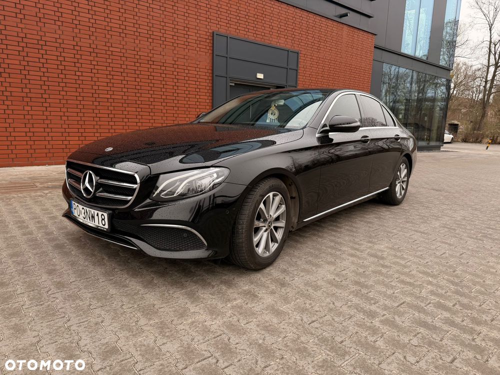 Mercedes-Benz Klasa E - 9