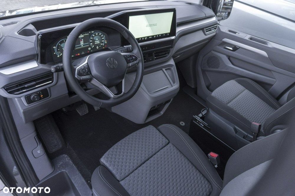 Volkswagen Caravelle - 11