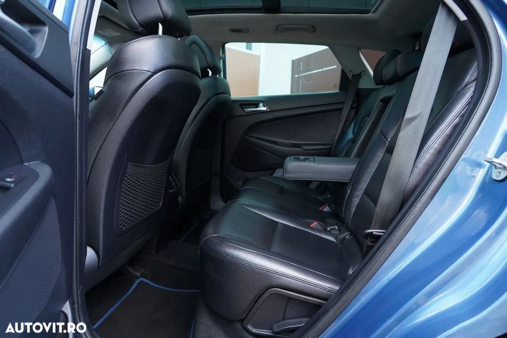 Hyundai Tucson 2.0 CRDI 4WD Automatik Premium - 9