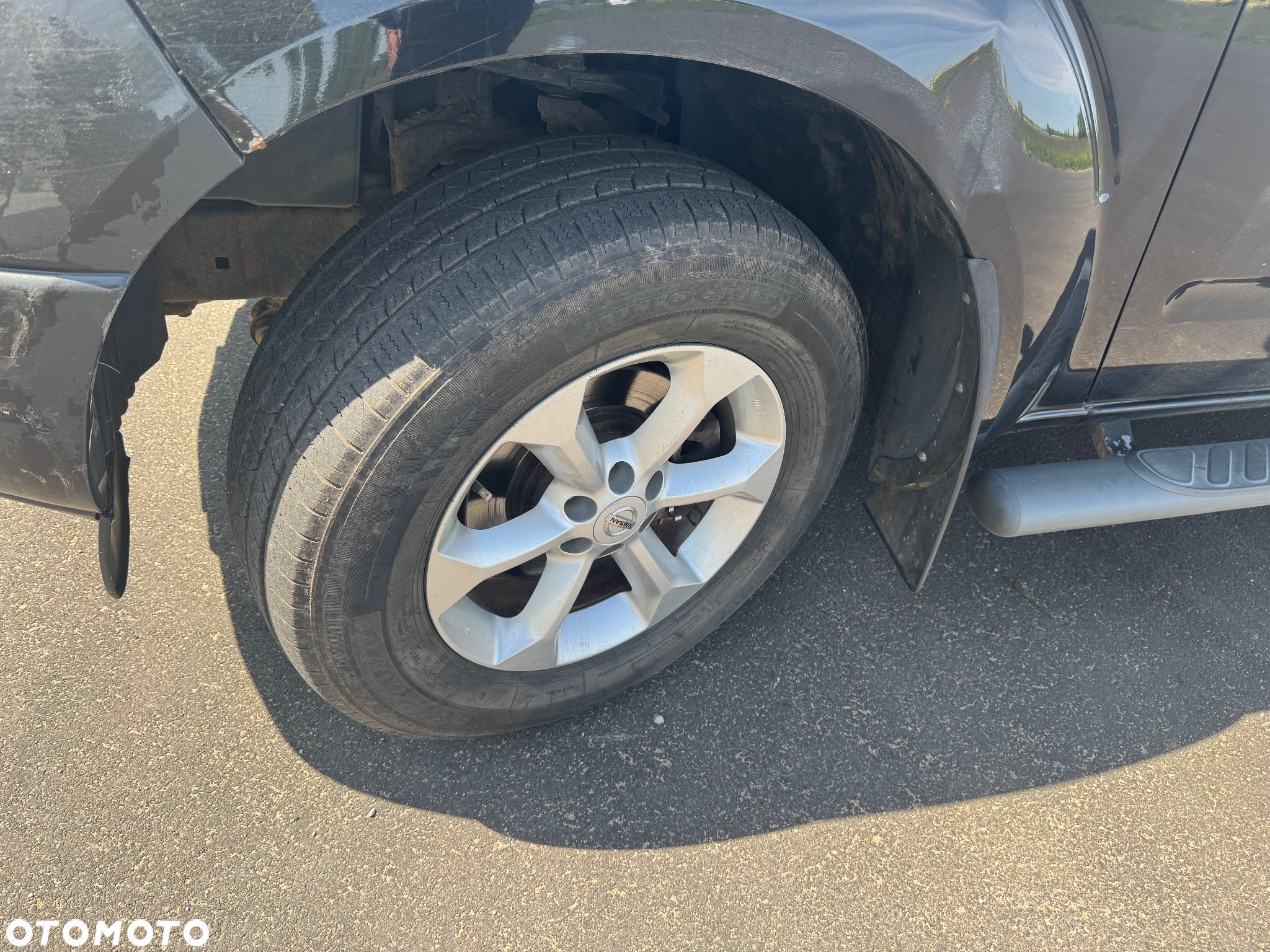 Nissan Navara 2.5 TDi Base / XE - 16