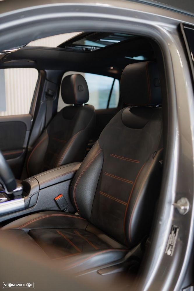 Mercedes-Benz GLA 250 e 8G-DCT AMG Line - 4