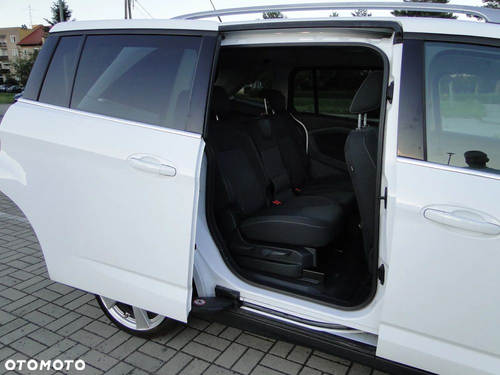 Ford Grand C-MAX 1.6 TDCi Start-Stop-System Titanium - 13