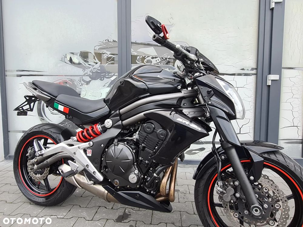 Kawasaki ER - 8